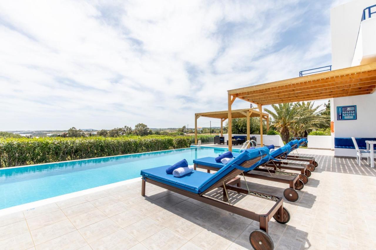 White Blue Villa Lakhania Ngoại thất bức ảnh