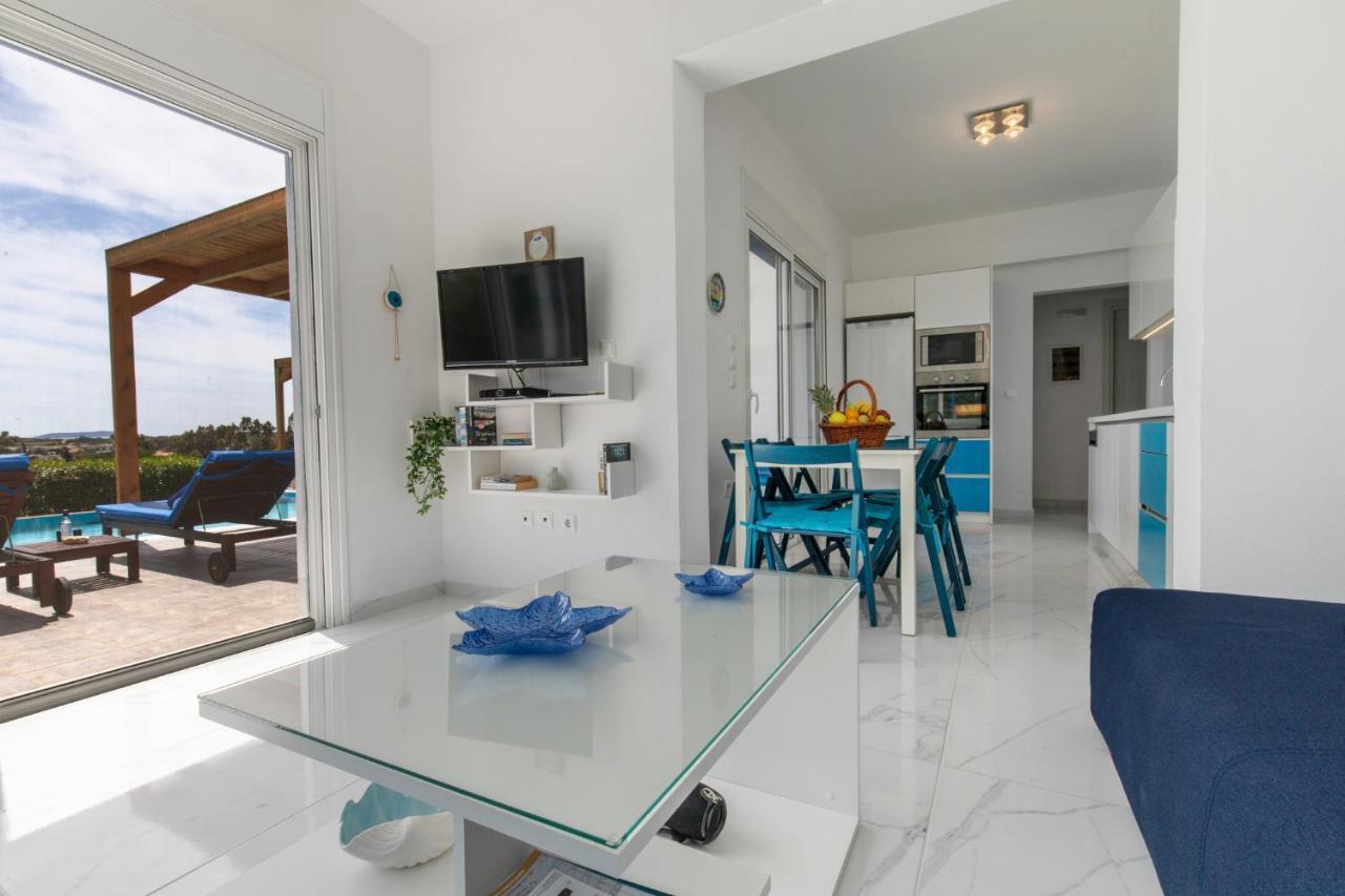 White Blue Villa Lakhania Ngoại thất bức ảnh