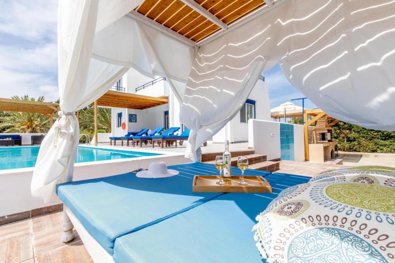 White Blue Villa Lakhania Ngoại thất bức ảnh