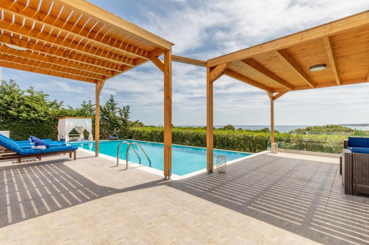 White Blue Villa Lakhania Ngoại thất bức ảnh