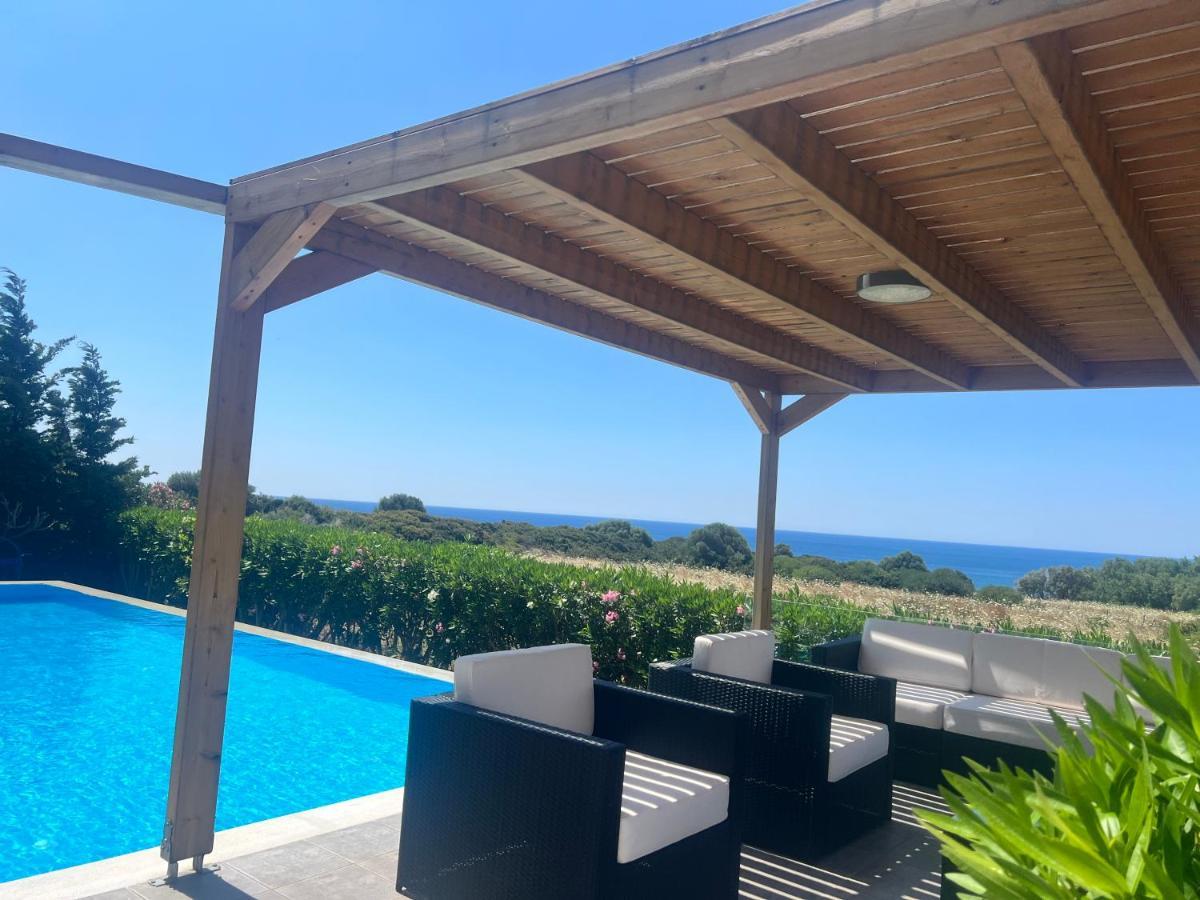White Blue Villa Lakhania Ngoại thất bức ảnh
